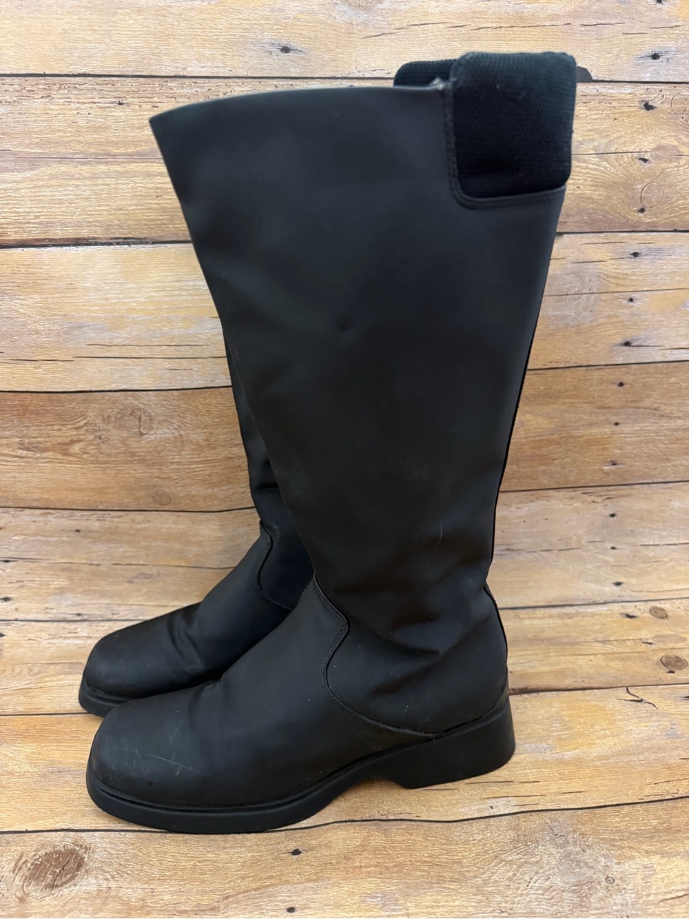 Aigner Ice Cap Black Boots | Women’s 8